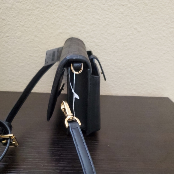 Michael kors Jet Set Charm Small Phone Crossbody - Picture 3 of 9